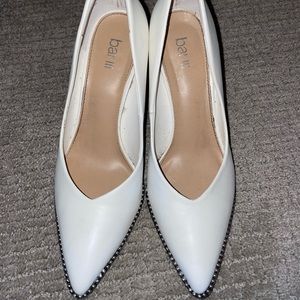 White heels, good condition